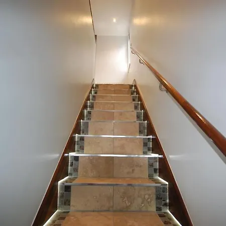 Clifton - Luxury 1 Bed Flat - 1 Min Walk To Tube Apartment London Exterior photo